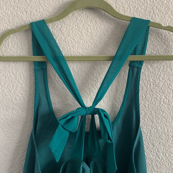 Kimchi Blue flowy blouse - Picture 5 of 10